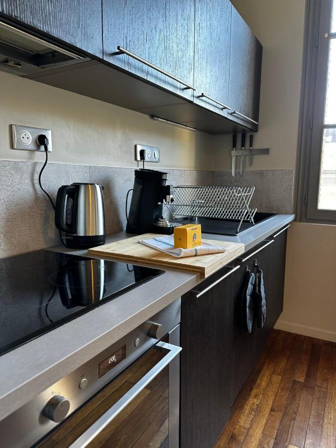 Le Magistral Beautiful One-Bedroom Apartment In The Historic Heart Of Tours Bagian luar foto
